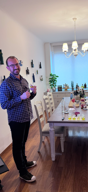Expérience de dégustation d'huile d'olive à Athènes | Le Showroom Olivest !